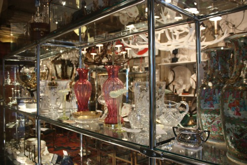 Lots Road Glasswear London Shopping