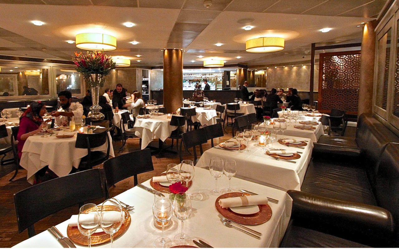 34 Mayfair Brunch Dining Room