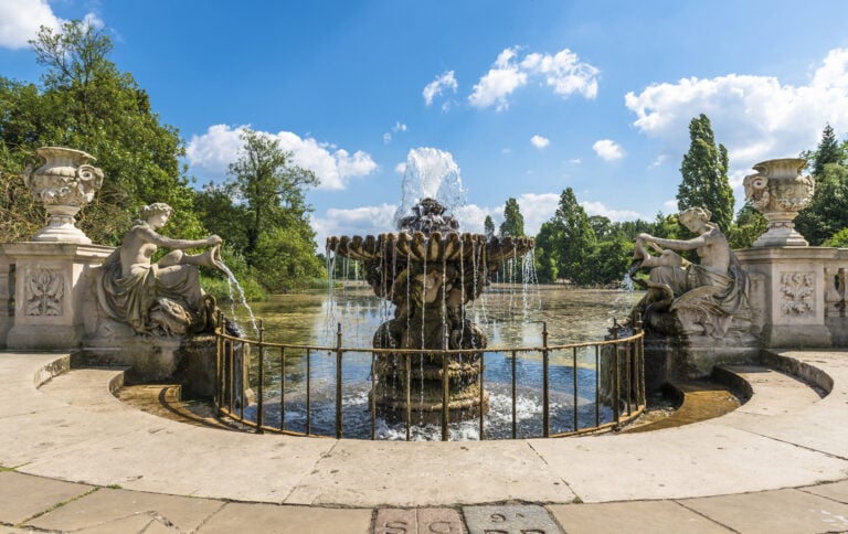 What to See and Do in Kensington Gardens in Every Season - London Perfect