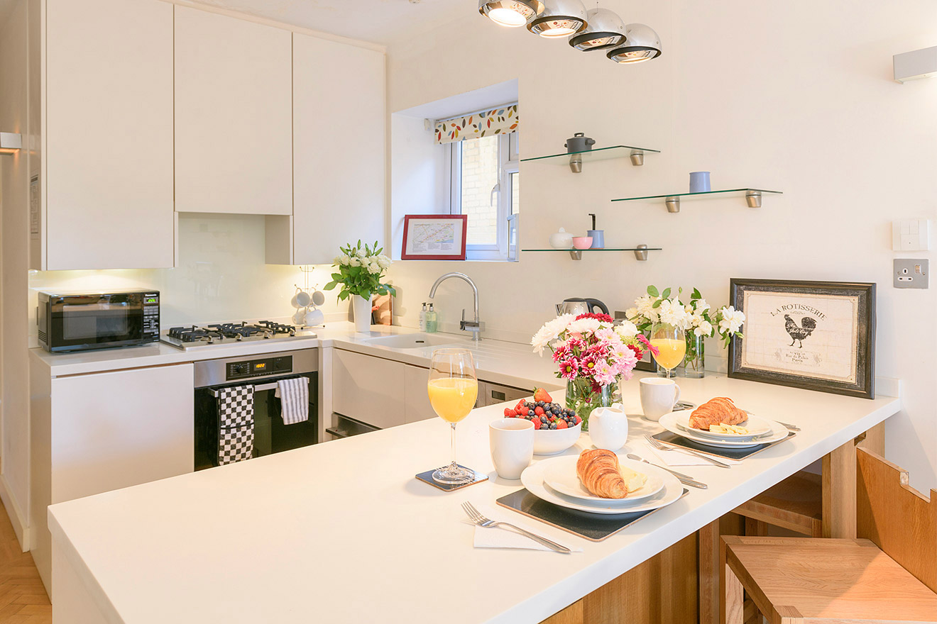 1 Bedroom Holiday Apartment in Chelsea, London, England