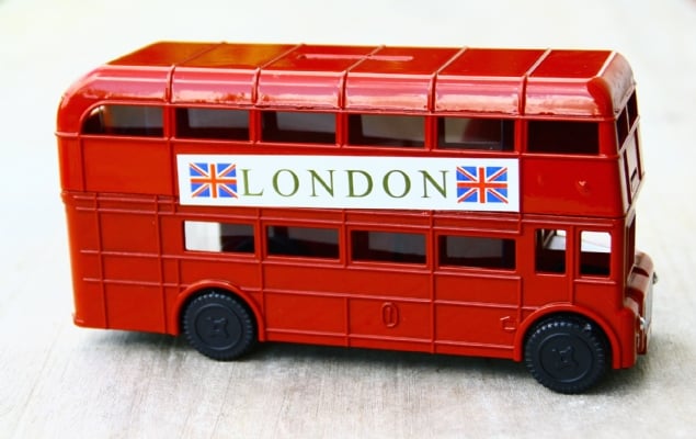 hamleys soft london bus